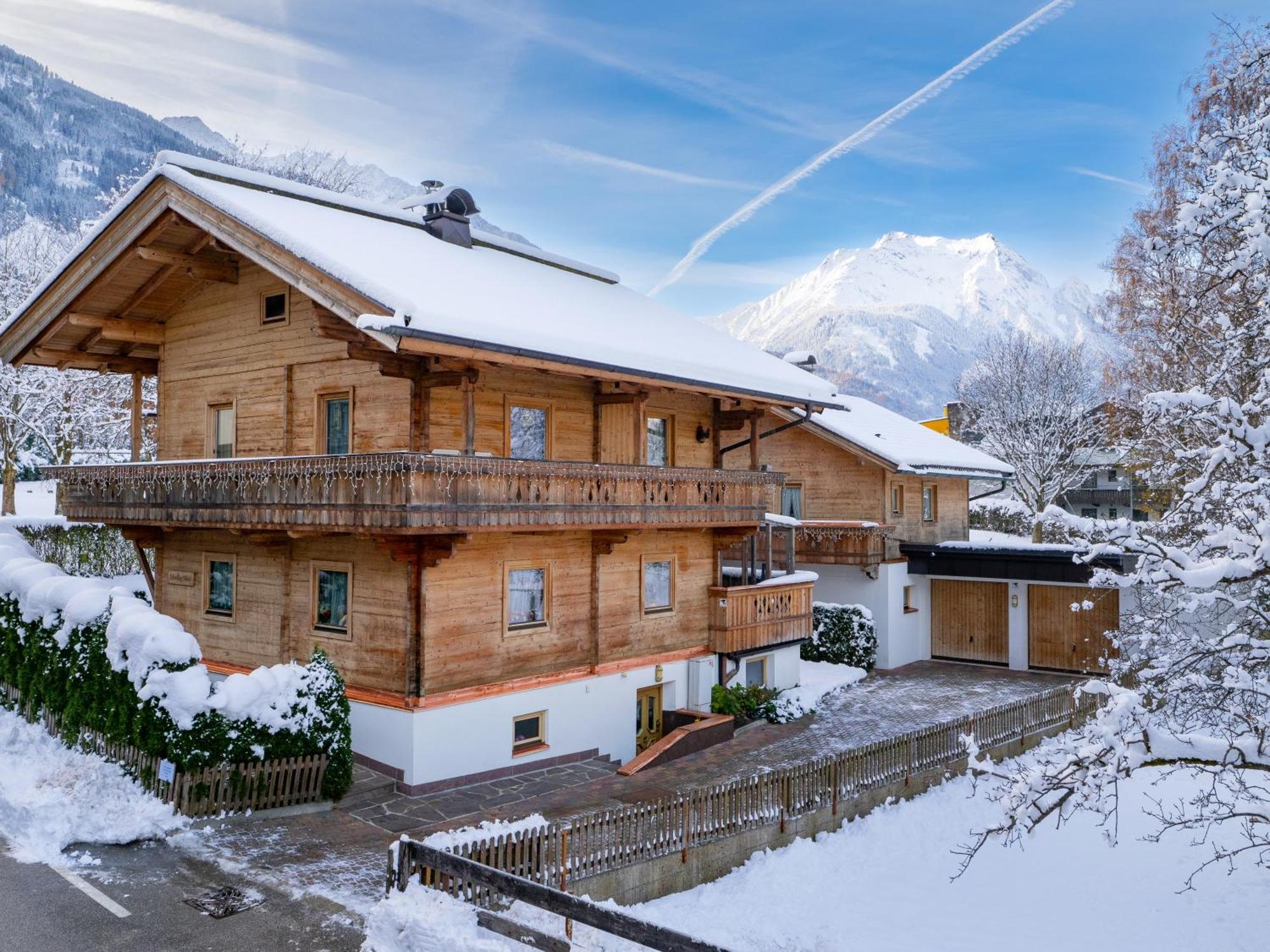Chalet - Appartements Julitta Mayrhofen Extérieur photo